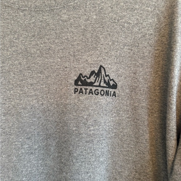 Patagonia men’s long sleeved tshirt XL - Picture 2 of 4